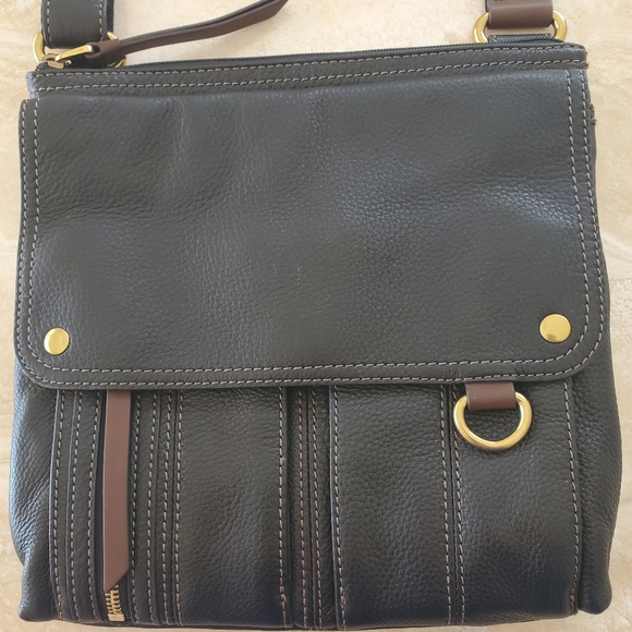 NEW FOSSIL CROSSBODY MESSENGER BAG BLACK W/ BROWN ACCENTS - Picture 1 of 11